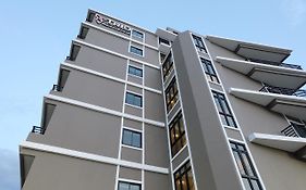 Trio Residence Si-Racha